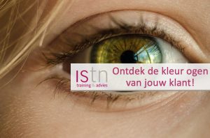Ontdek de kleur van de ogen van jouw klant! Lees deze verkooptip van ISTN.nl